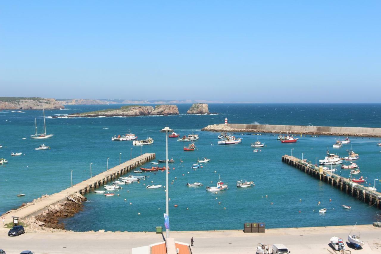 Sagres Sunny Room With Private Bathroom 300M From The Beach Eksteriør billede